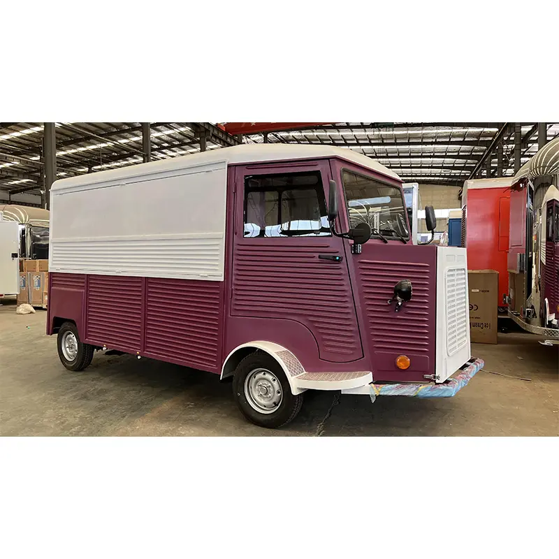 Camion de mâncare în stil H-Van de epocă