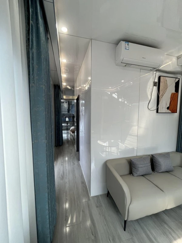 K7 Space Capsule Pod With Balcony