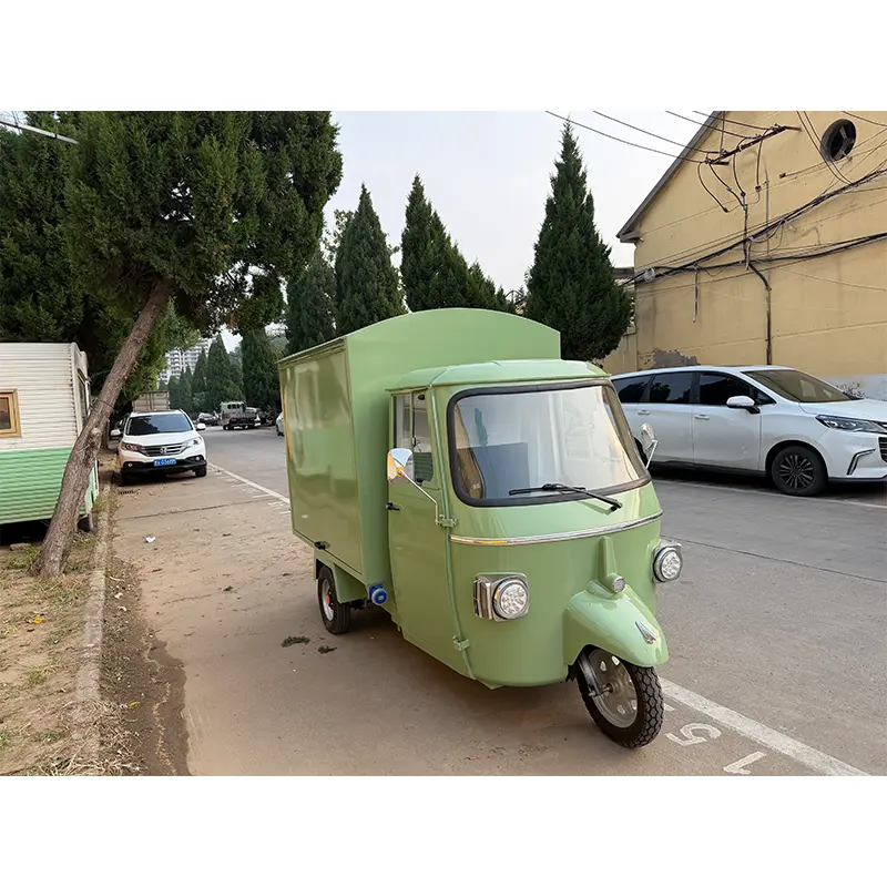 Piaggio Ape Mobile Prosecco și Wine Bar